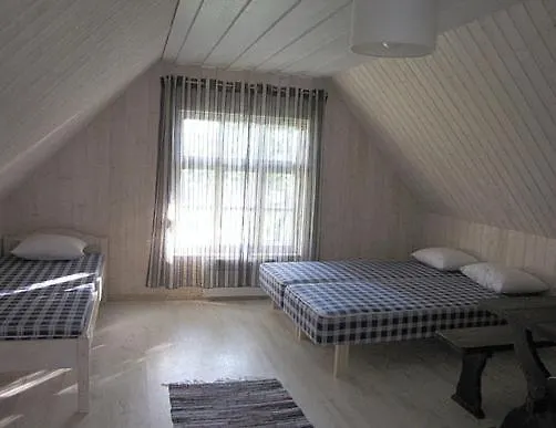 Mandjala Puhketalu - Cottages